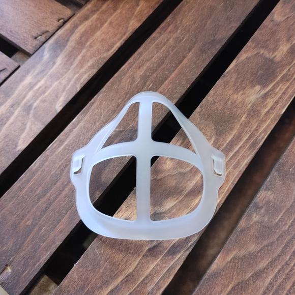 Brackets - Picture 2 of 4